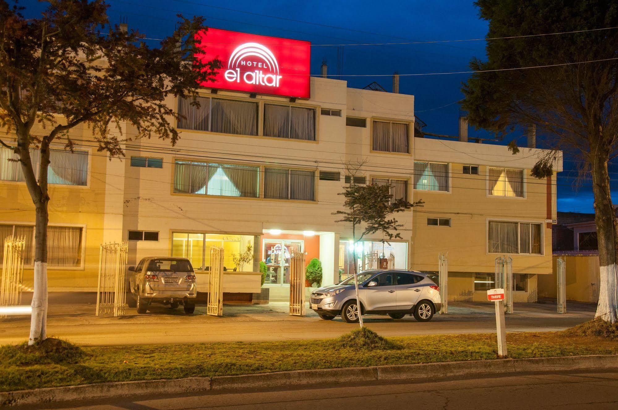 Hotel El Altar Riobamba Exterior photo